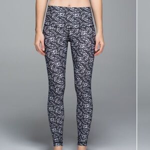 Lululemon Shine Tight (Roll down)‎ Shimmy Shimmer Black White